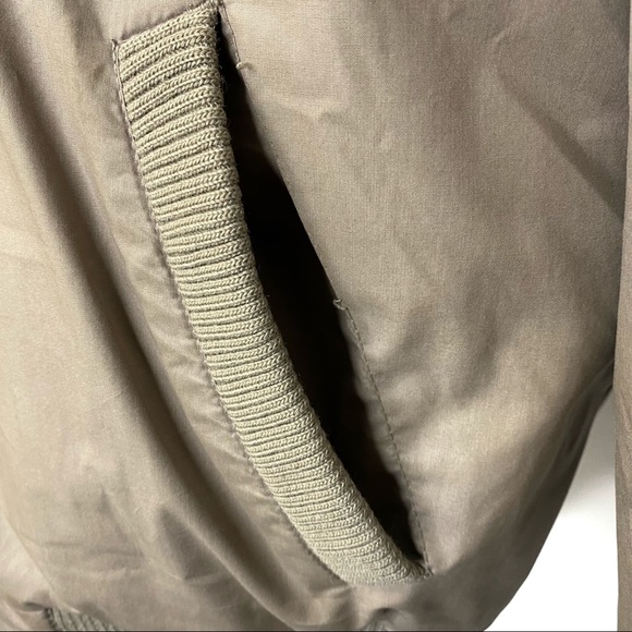 Vintage Members Only Men’s Quilt Lined Tan Cafe Racer Bomber Jacket Size Large - Picture 6 of 13